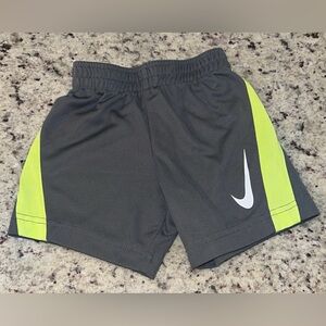 Nike 2T boys Gray and Yellow Shorts